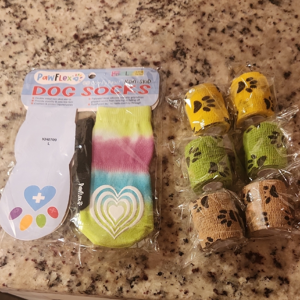 PawFlex Dog Socks and Wraps Set